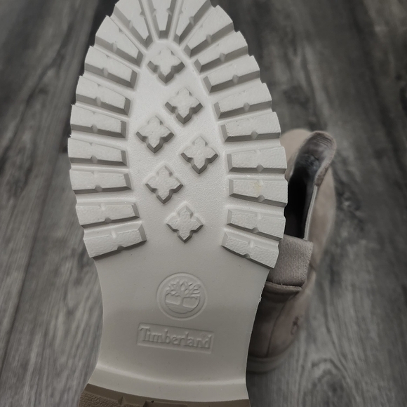 Timberland Carnaby Cool Mid Chelsea Boot Beige Size 7.5 Excellant Condition - Picture 8 of 9